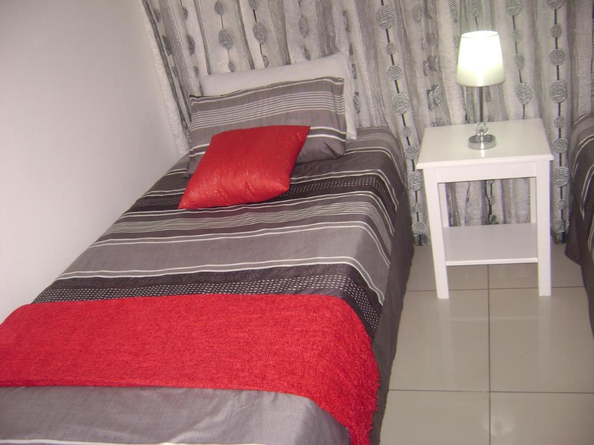 North Beach Durban Apartments Eksteriør bilde